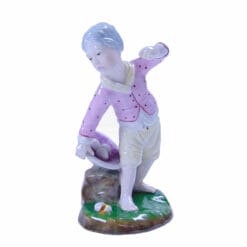 Incantevole figura porcellana Hochst, una rara e pregiata statuetta della produzione ottocentesca in porcellana tedesca marchiata Hochst.