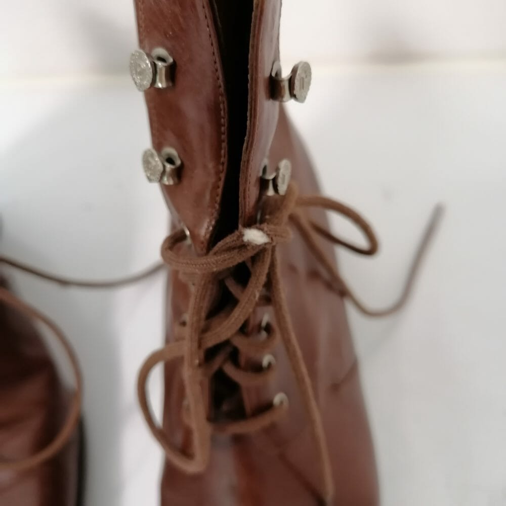 Pollini stivaletti vintage in pelle