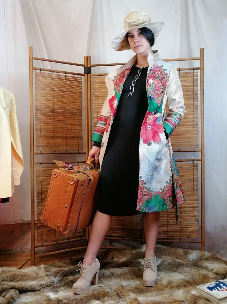 Giacca Desigual mezza stagione con stampa - immagine 3