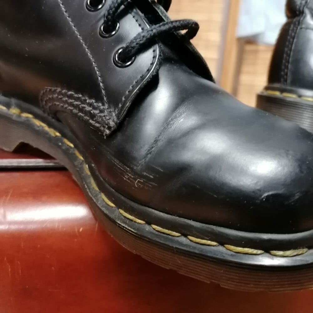 Anfibi Dr. Martens usati pochissimo - immagine 4