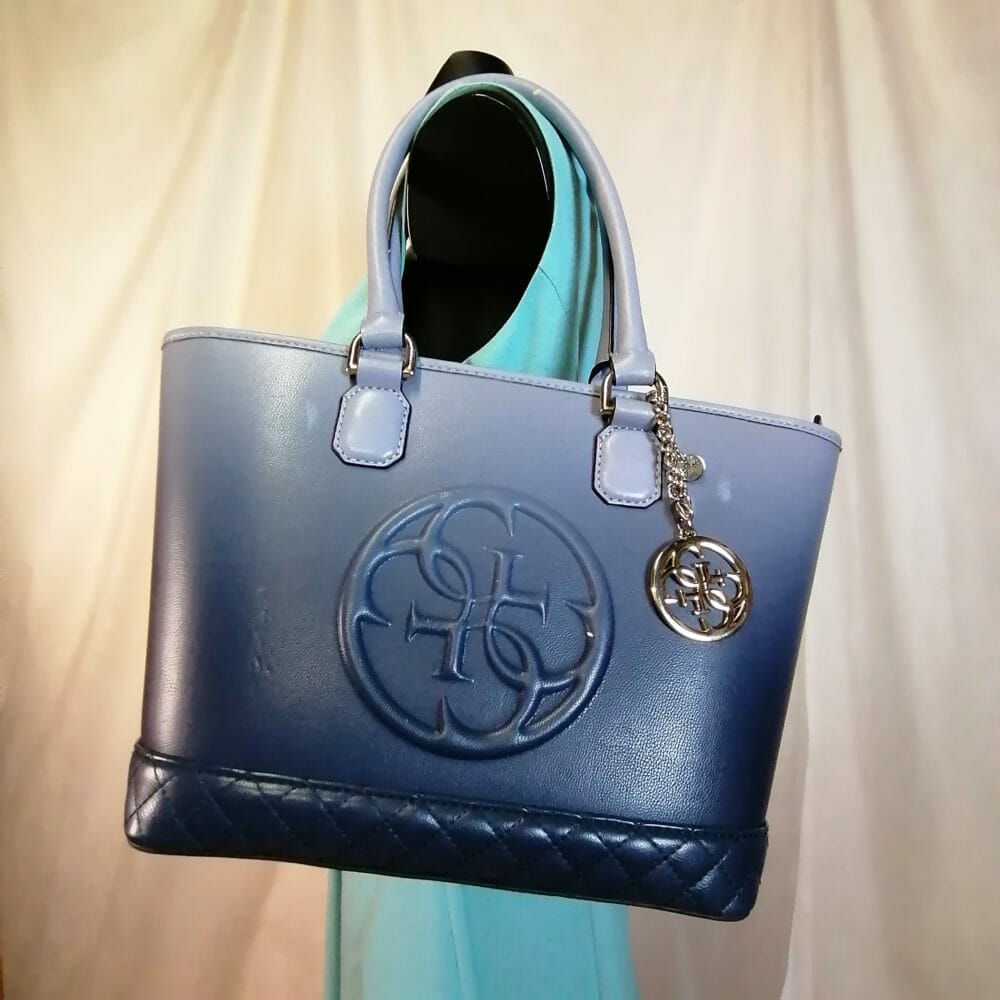 borsa a spalla Guess lilla