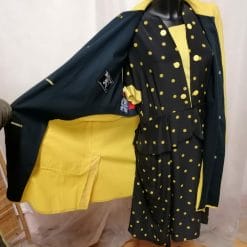 burberry's giallo vintage con bottoni metallici