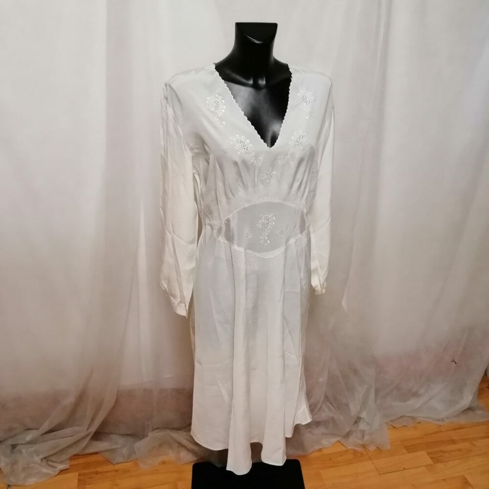 Camicia da notte vintage in seta bianca - immagine 6
