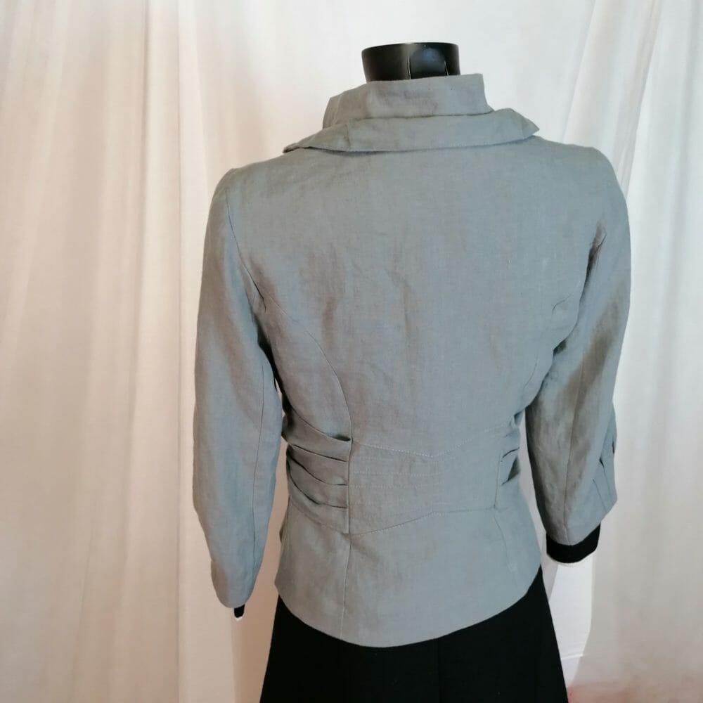 Lino 100% giacca corta con cinta Promod - immagine 2