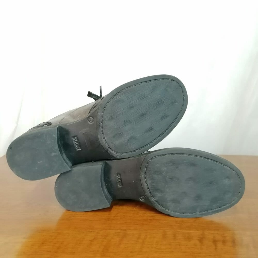 Scarpe comode tipo francesina grigio e nero - immagine 5