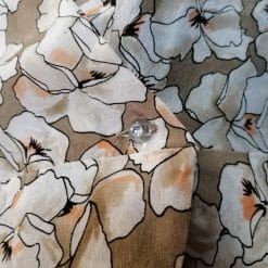 completo vintage di seta a fiori beige