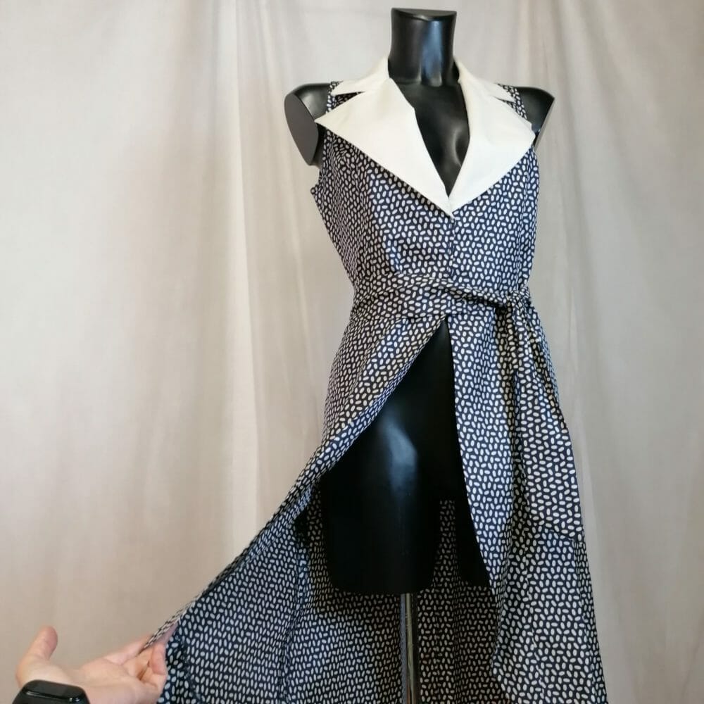 Vestito handmade vintage con collo in lino - immagine 2