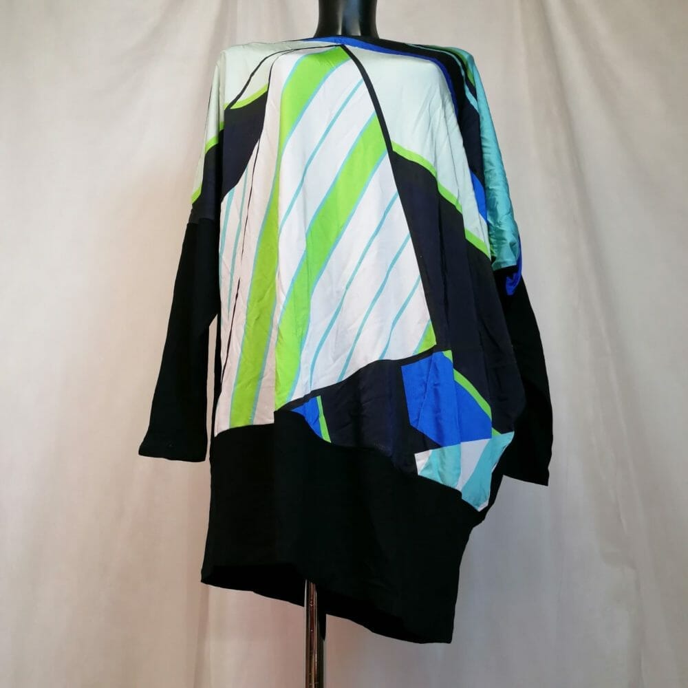 Fiorella Rubino abito a uovo asimmetrico - immagine 3