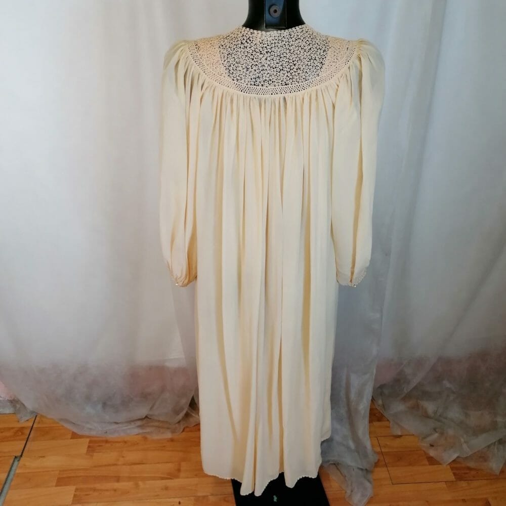 Lingerie vintage camicia da notte e vestaglia - immagine 4