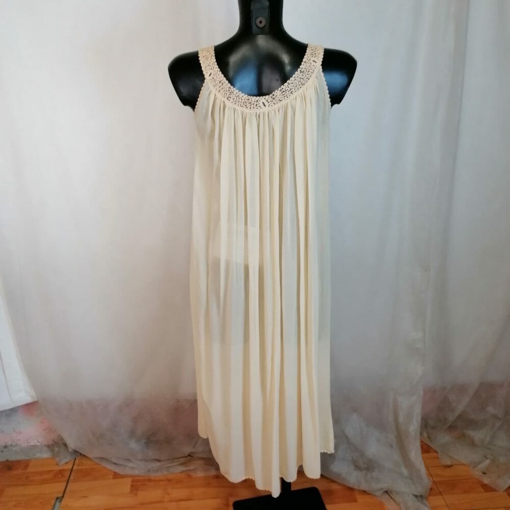 Lingerie vintage camicia da notte e vestaglia - immagine 9