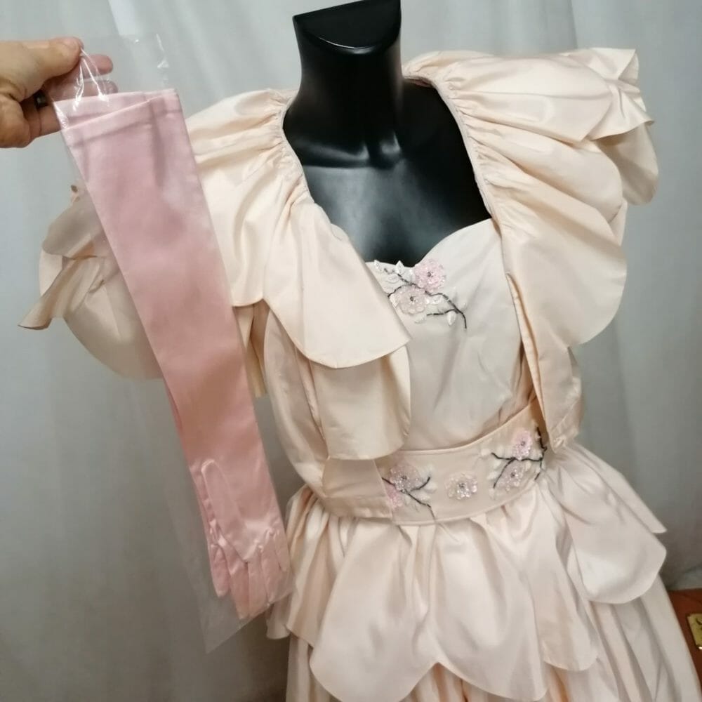 Abito da sposa anni 80 tema floreale - immagine 8