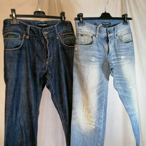 dolce e gabbana due paia di jeans