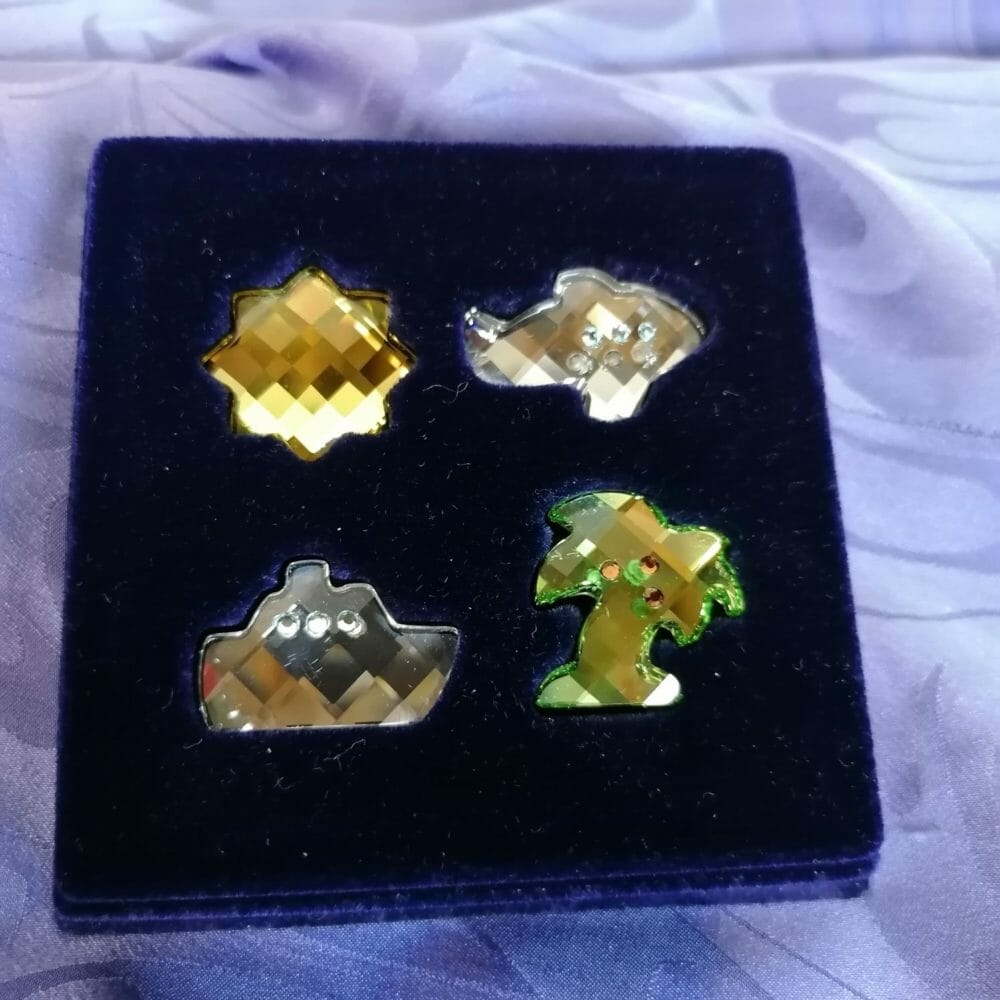 Swarovski quattro magneti - immagine 5