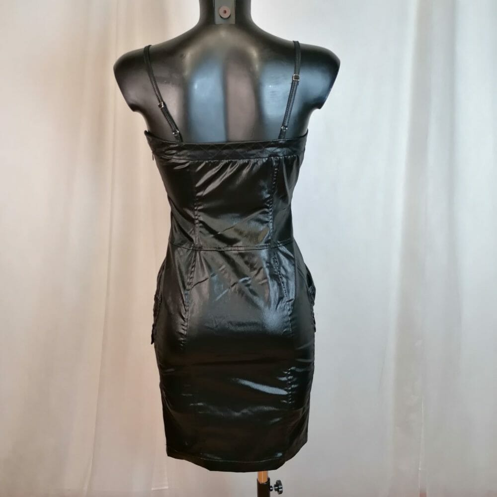 Love Moschino, abito nero elasticizzato effetto pelle - immagine 5