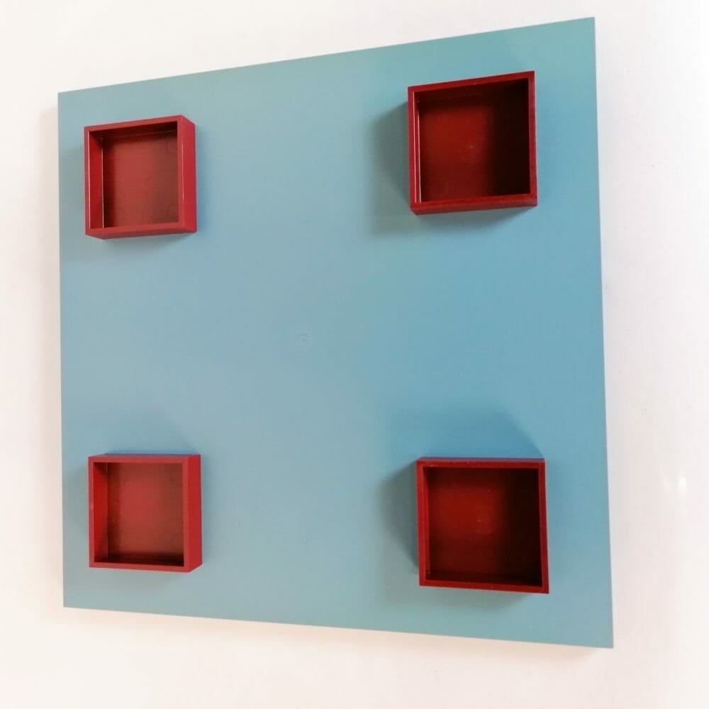 Vassoio Alessi Euclid Michael Graves che fa parte della collezione iconica del 1994. Pezzo raro perfetto per gli amanti del design!