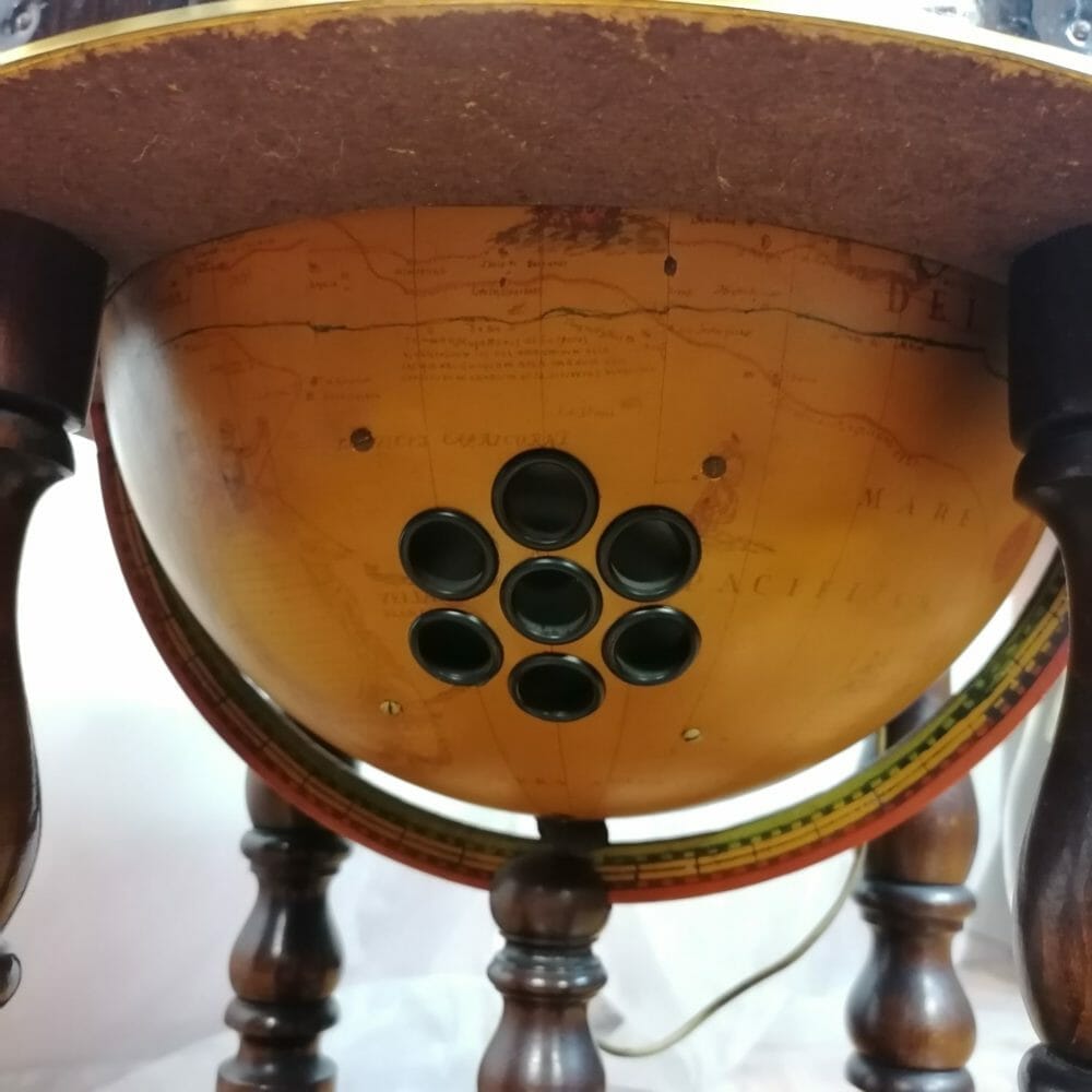 Mappamondo con giradischi anni 70 - immagine 4