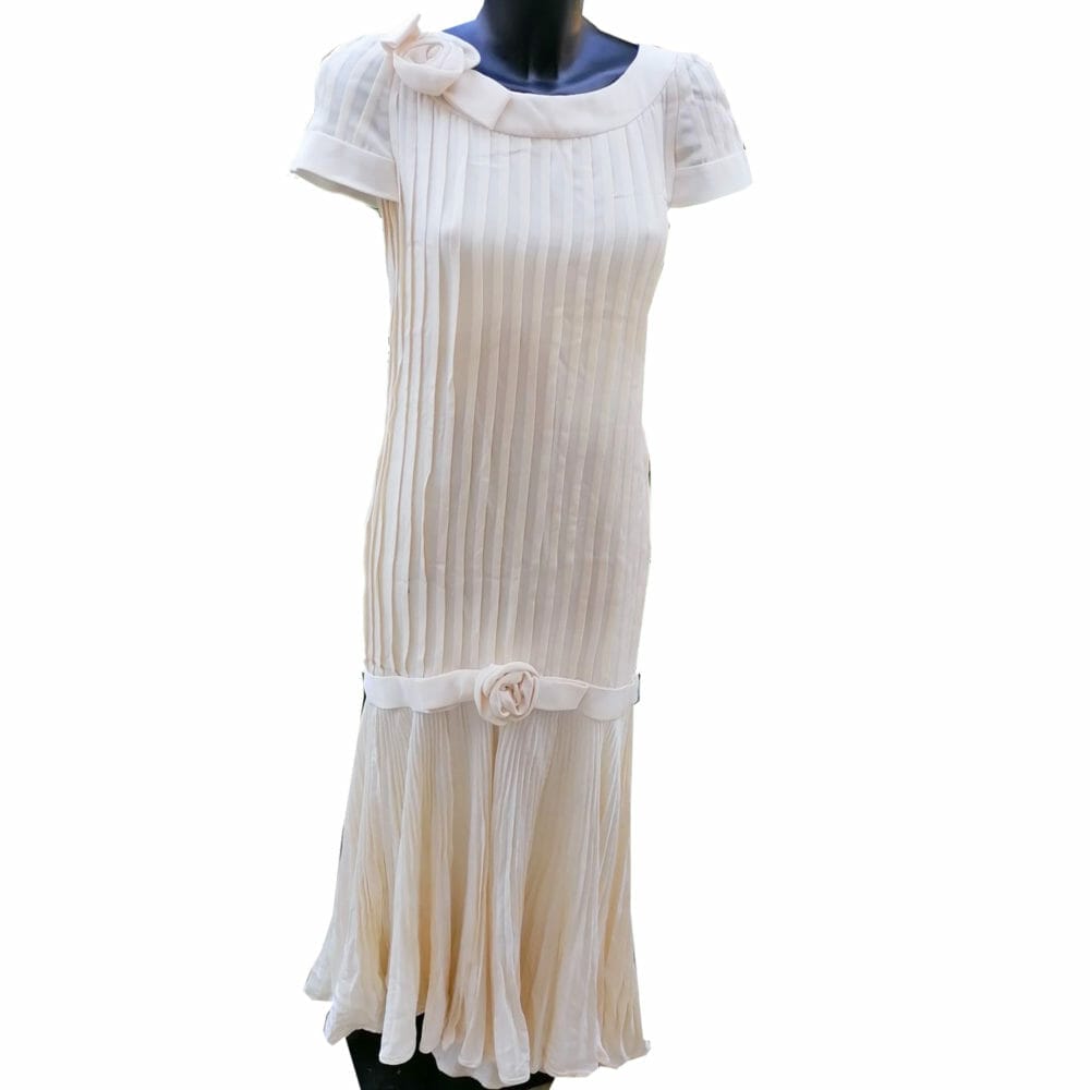 abito vintage in seta a pieghe avorio