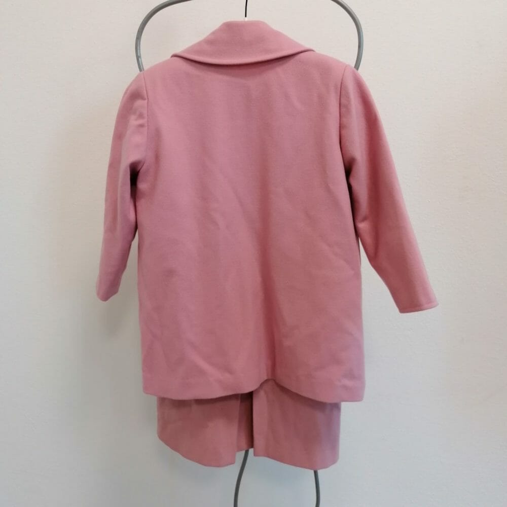 Completo sartoriale rosa abito e giacca - immagine 7