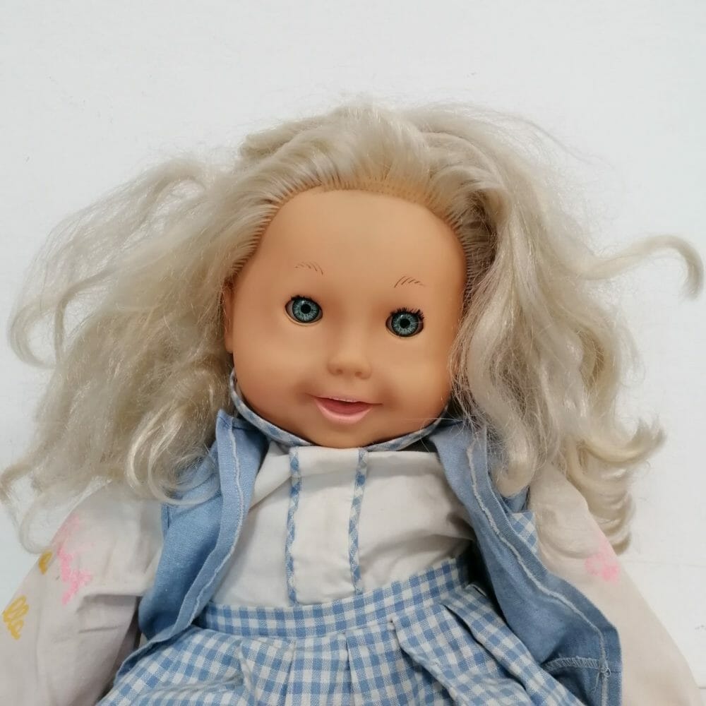 ripetella viva e bella bambola furga