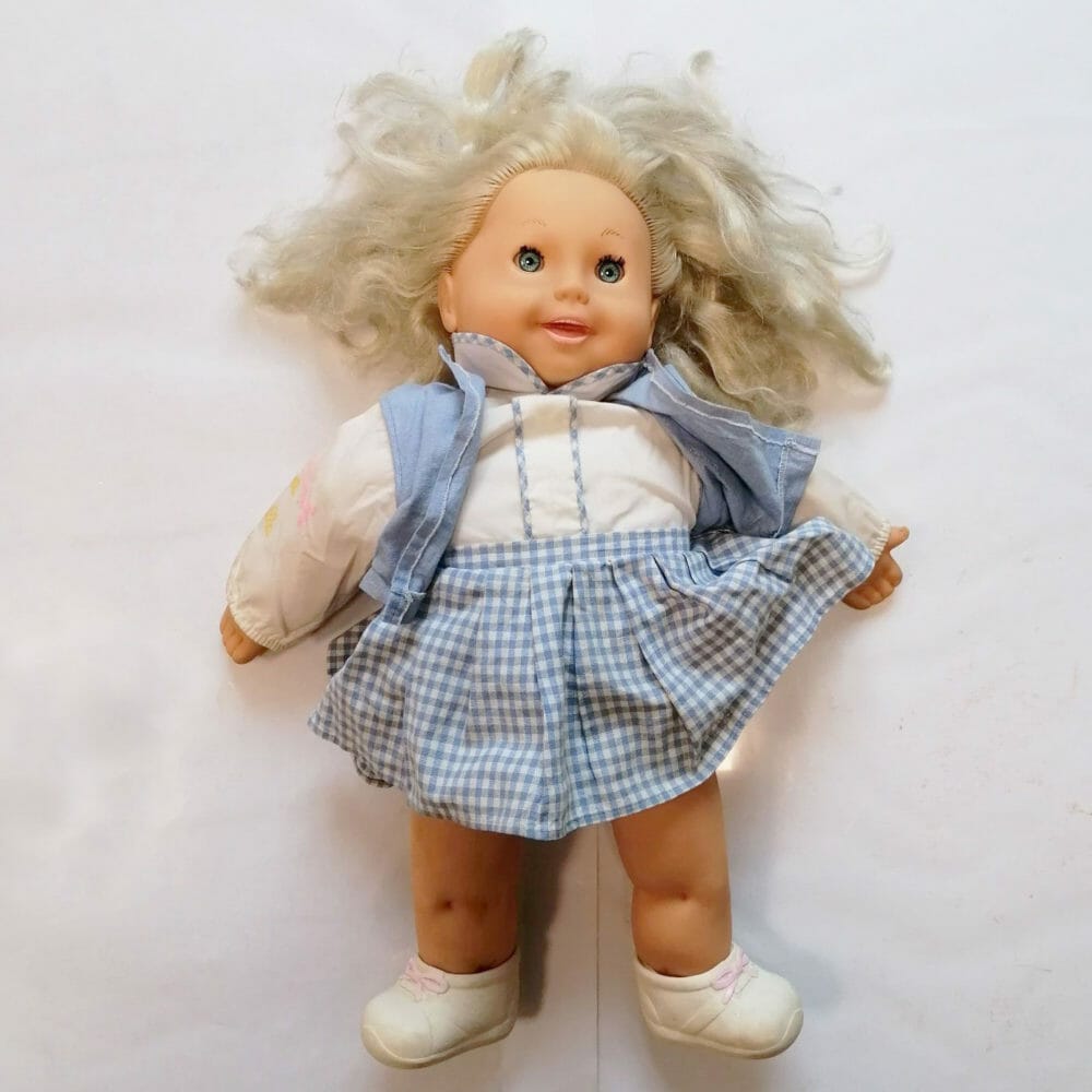 ripetella viva e bella bambola furga