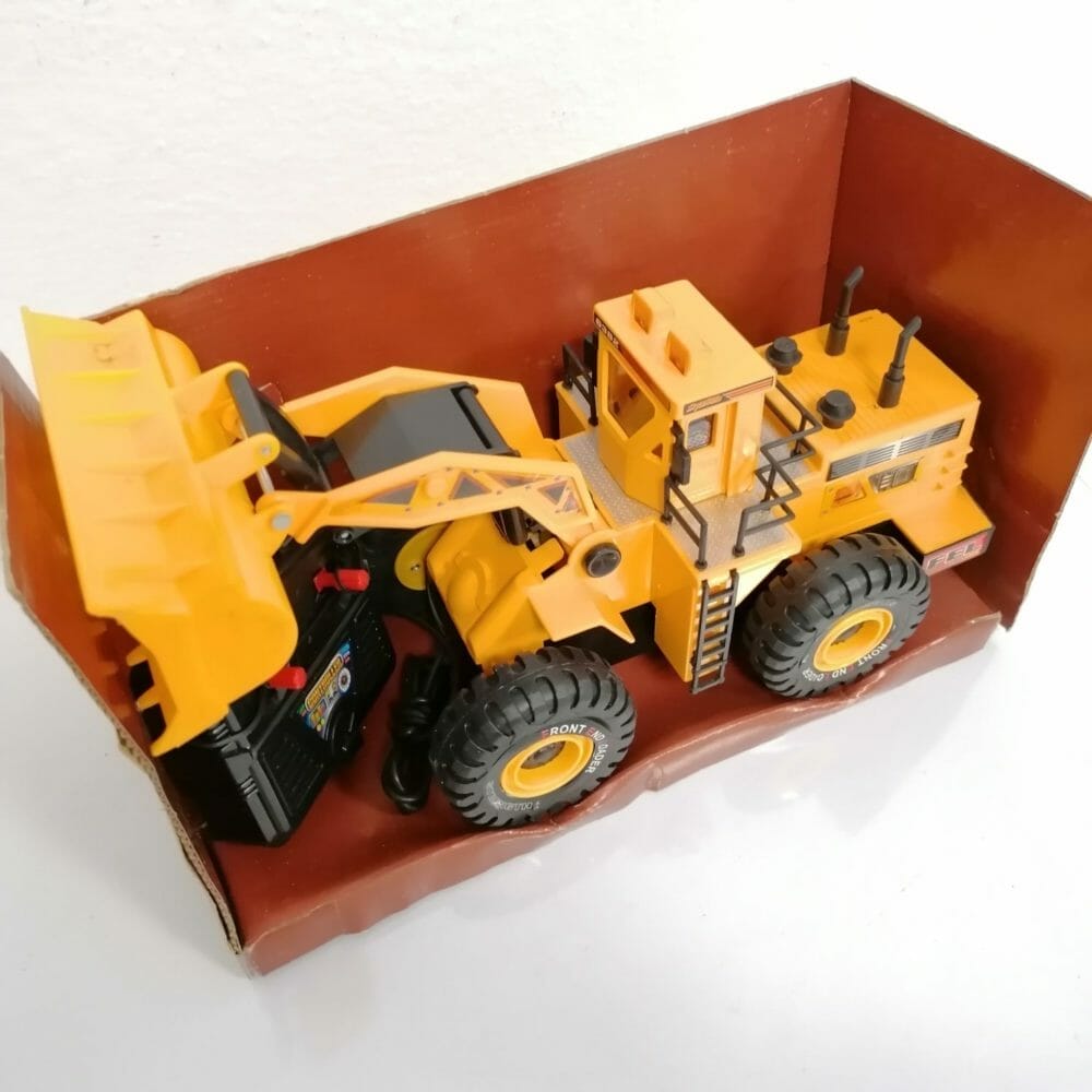 Modellino filoguidato ruspa Globo - immagine 4