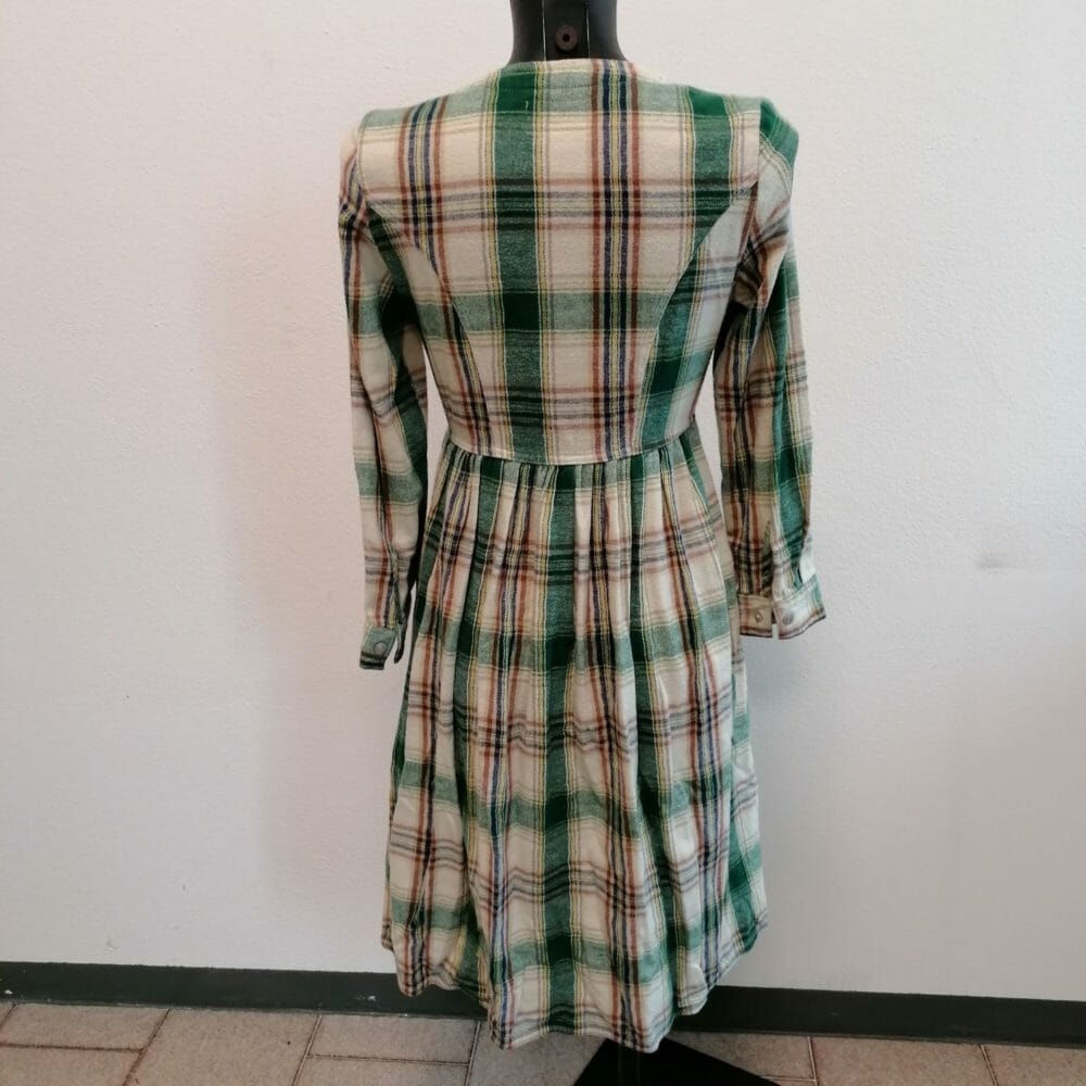 Vestito in flanella a quadri - immagine 5