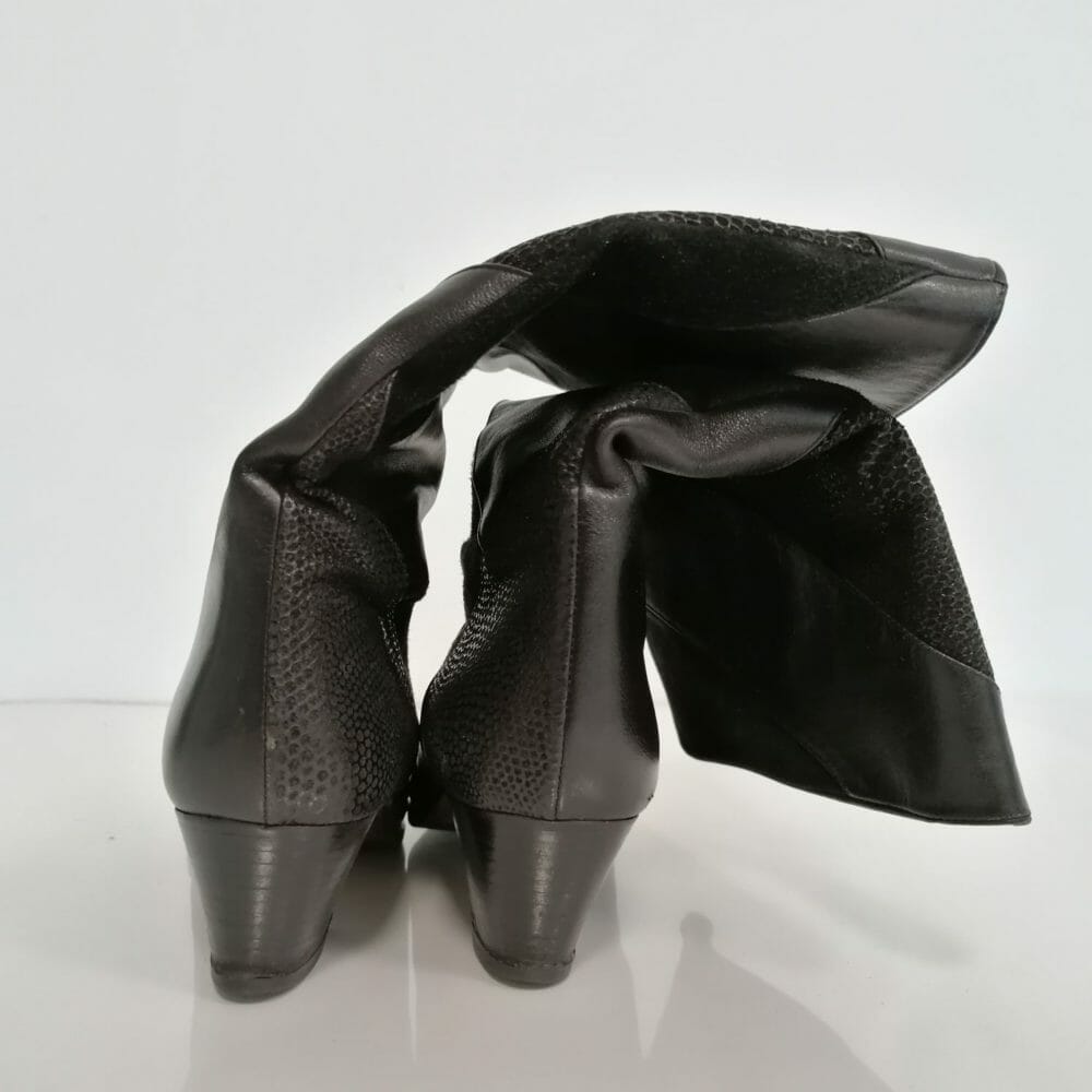 Stivali in pelle tacco 5 cm - immagine 4