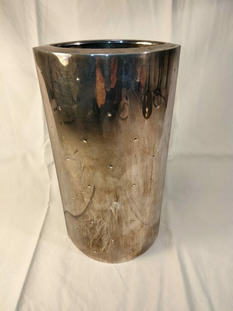 Vaso decorato in argento '925, firmato "Greggio" - immagine 2