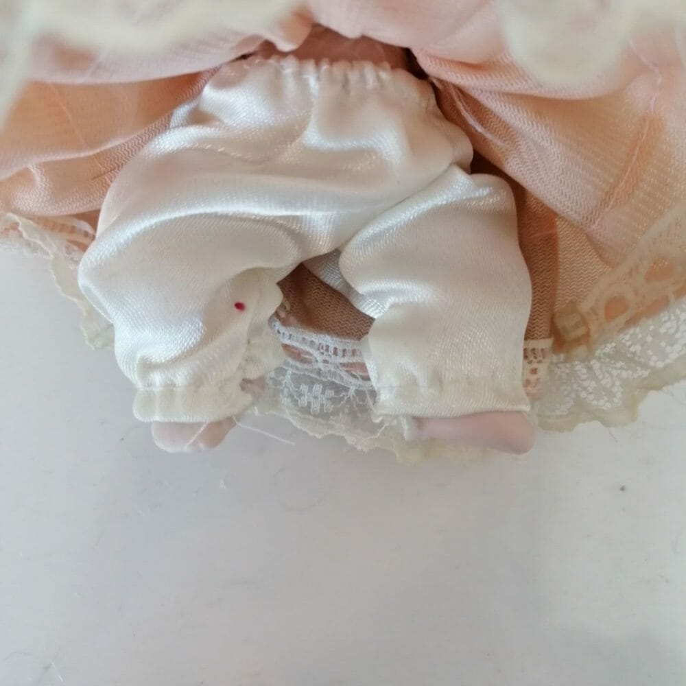 Bambole di porcellana fatte a mano, cinque - immagine 14