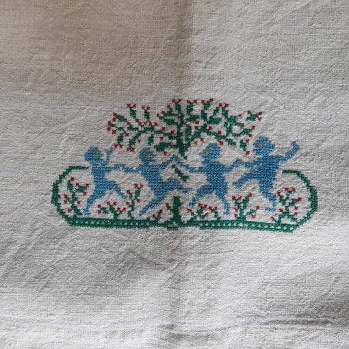 lenzuolo antico in lino grezzo realizzato a telaio con ricamo a mano
