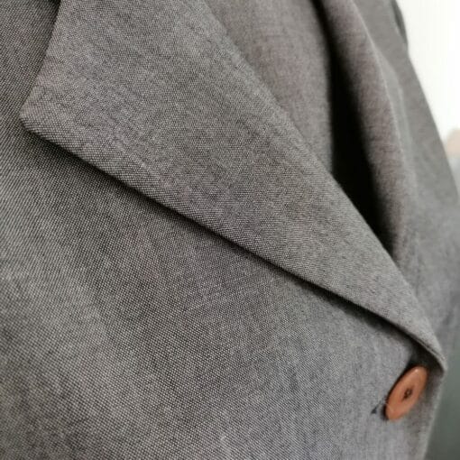 Completo vintage di ottima fattura composto da abito tubino smanicato e giacca lunga