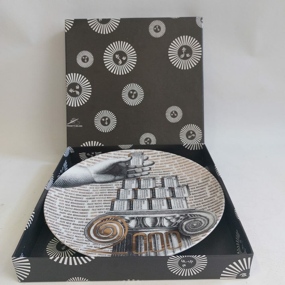 Piatto calendario Fornasetti 2000