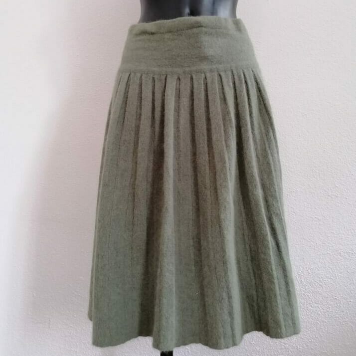 completo vintage lana morbida verde salvia