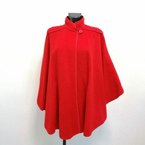 cappa/mantella in lana rossa vintage