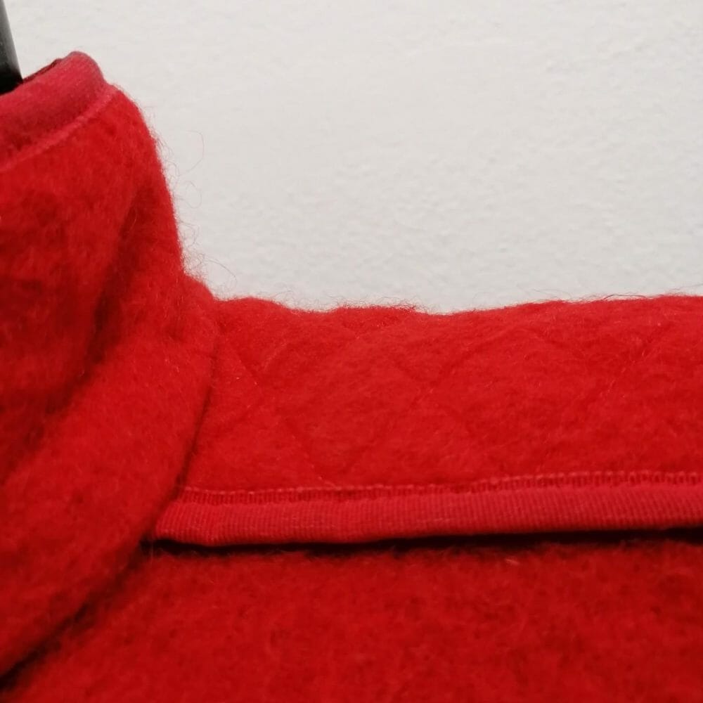 Cappa / mantella in lana rossa - immagine 3