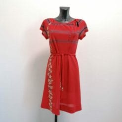abito svasato anni 70 rosso in crepe con cintura