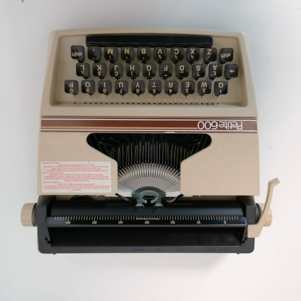 petite 600 macchina da scrivere giocattolo anni 60