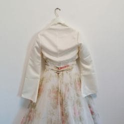 abito da sposa anni 90 in tulle floreale con strascico e coprispalle