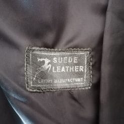 giaccone anni 80 in pelle nera con stampa serpente