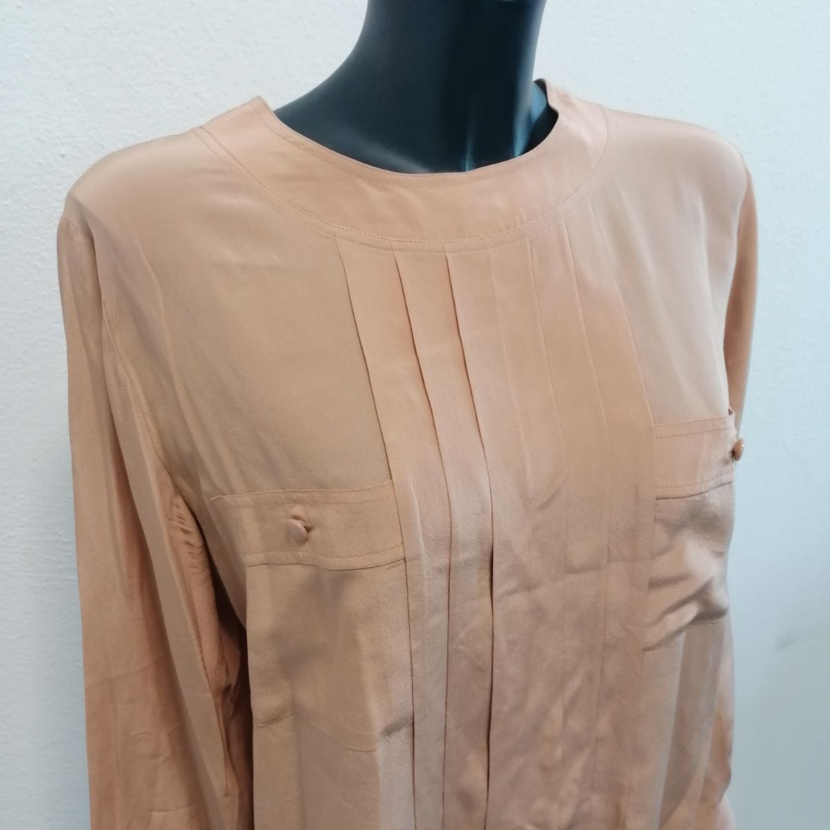 due camicie di seta vintage