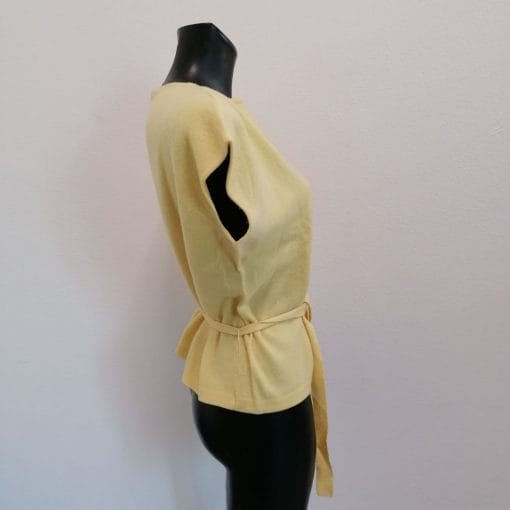 maglione vintage giallo con cintura in cachemire