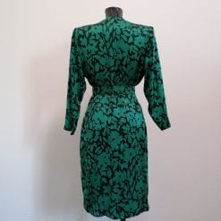 abito anni 80 verde e nero con cintura
