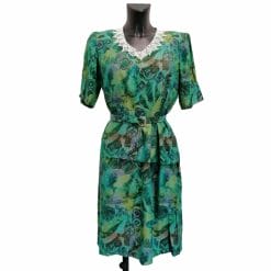 abito vintage sartoriale con cintura e colletto all'uncinetto