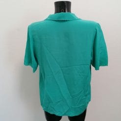 camicia di seta azzurra ricamata a mano vintage