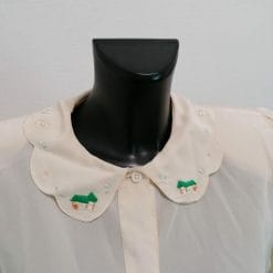 camicia di seta vintage con ricami