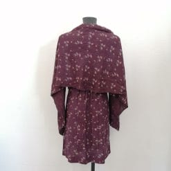 Emmanuel Schvili abito anni '90 con scialle