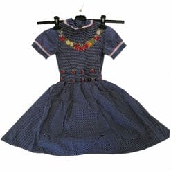 vestito da bambina vintage fatto a mano e ricamato a mano