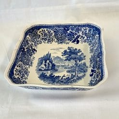 Alternative view of Villeroy & Boch Burgenland ciotola quadrata antica