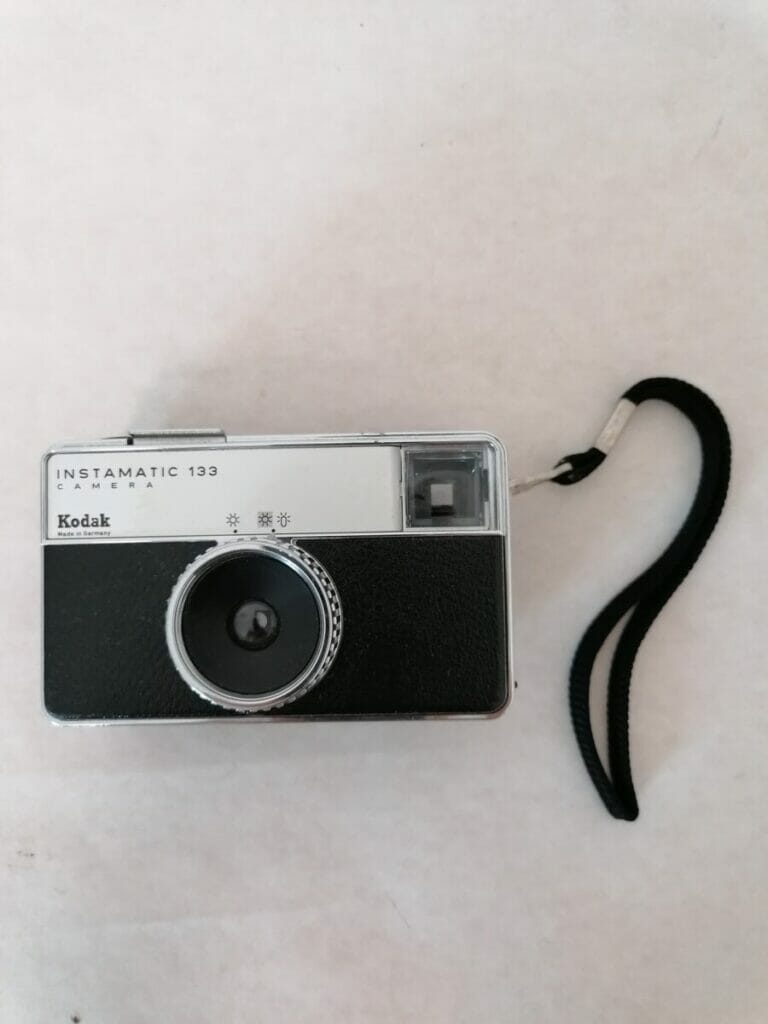 Camera Kodak Instamatic 133