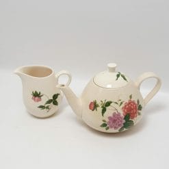 Alternative view of Teiera e lattiera Villeroy e Boch